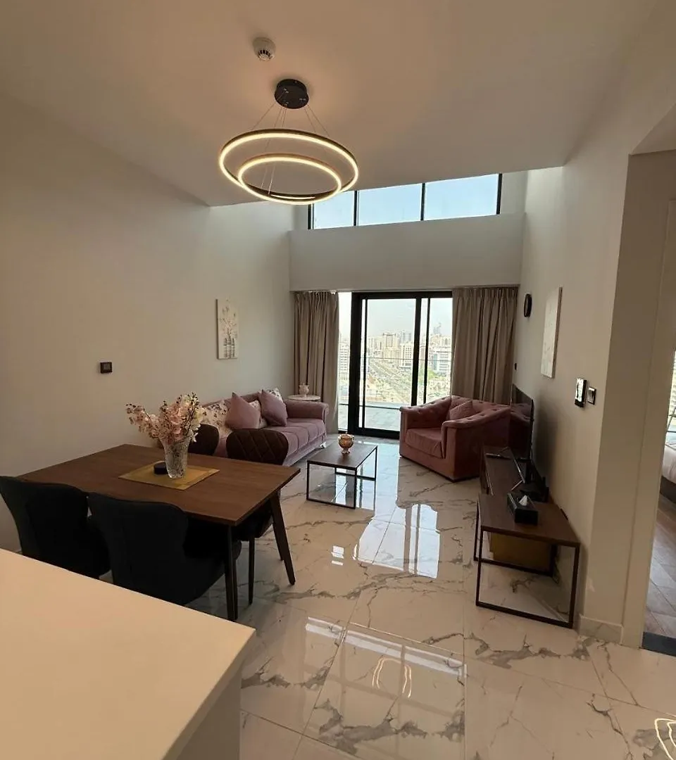 Modern 3Br Duplex Near Cleveland & Galleria Mall Abu Dhabi Apartamento